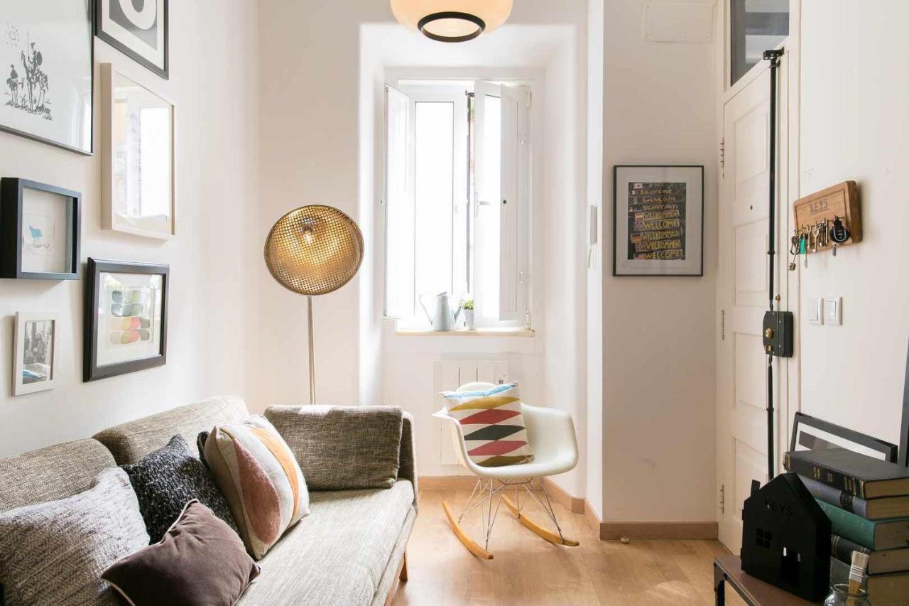 Charming Lisbon Home With Terrace St Amaro Zewnętrze zdjęcie